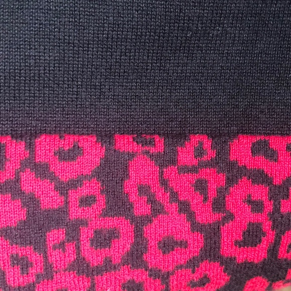 Style & Co 2-Piece Leopard Print Tunic - Picture 7 of 8